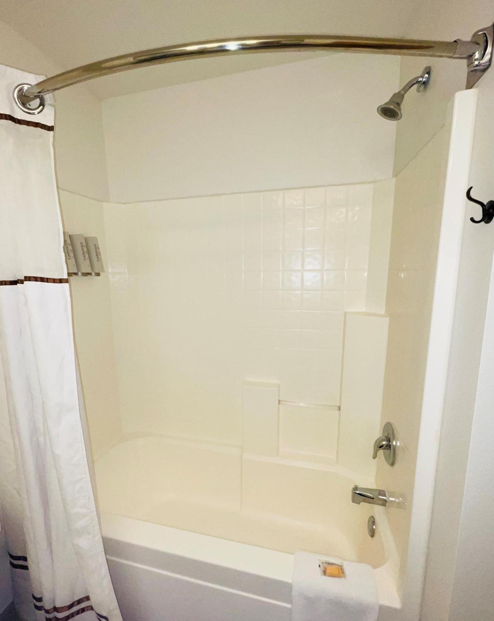 Boothill Inn And Suites Билингс Екстериор снимка